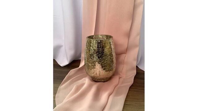 Vase Gold smooth Broken Glass, 7 Inch
